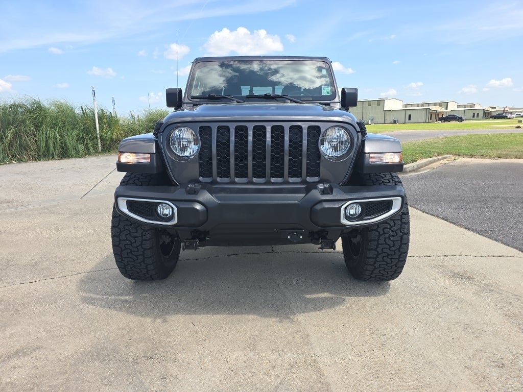 2023 Jeep Gladiator Sport S