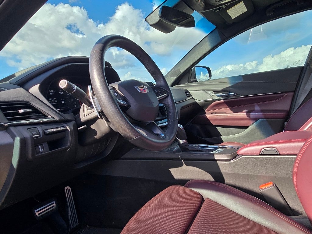 2023 Cadillac CT4 Sport