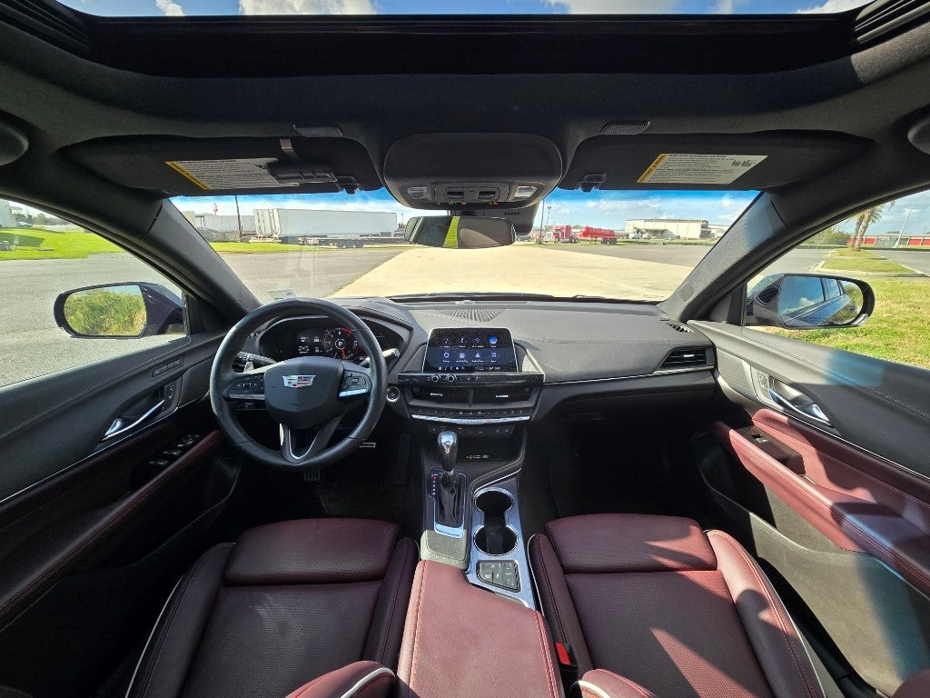 2023 Cadillac CT4 Sport