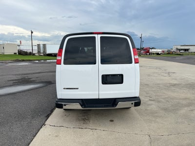 2025 Chevrolet Express Passenger 1LT
