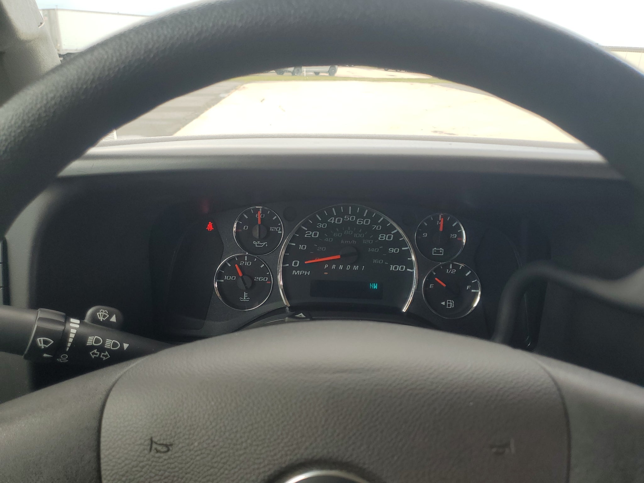 2025 GMC Savana Passenger LT
