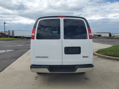 2025 GMC Savana Passenger LT