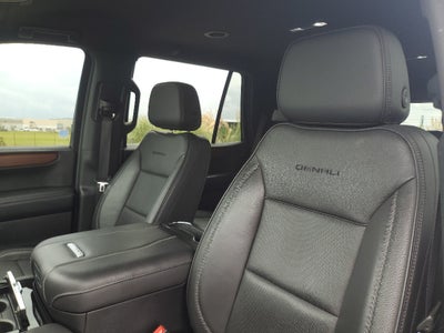 2025 GMC Yukon Denali