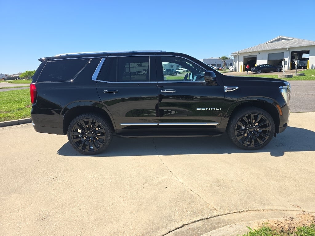 2025 GMC Yukon Denali