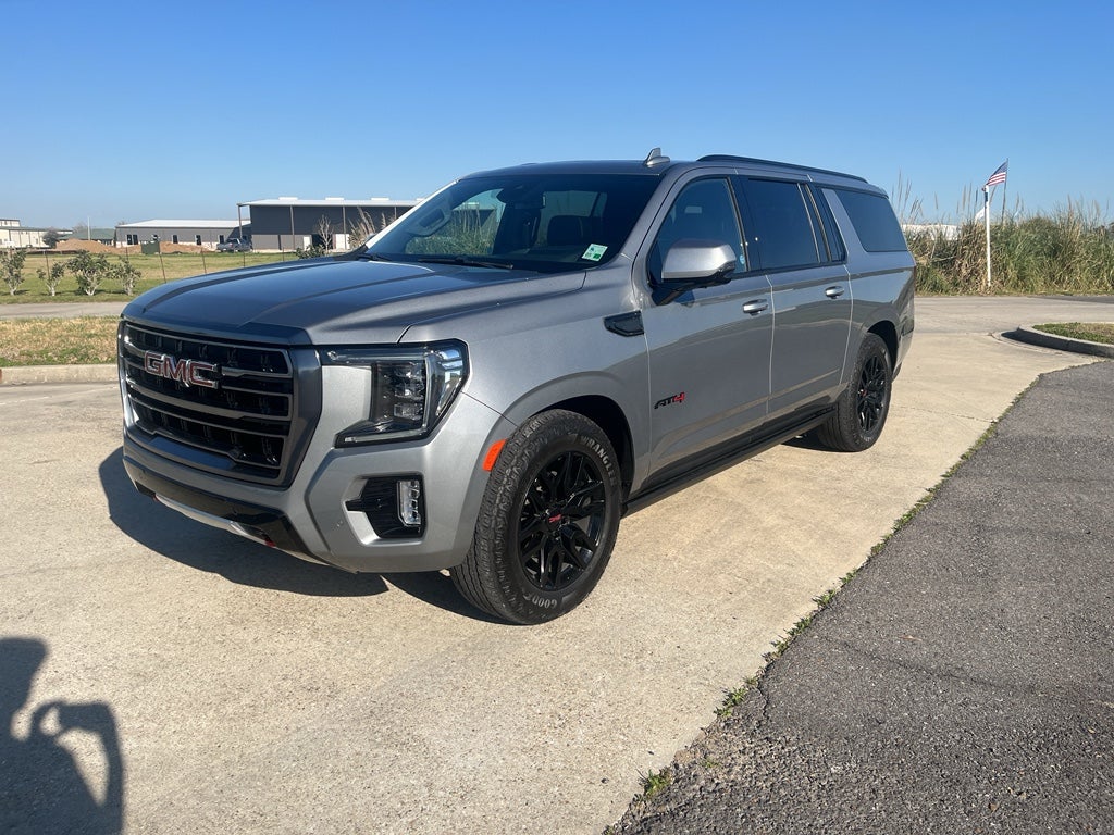 2023 GMC Yukon XL AT4