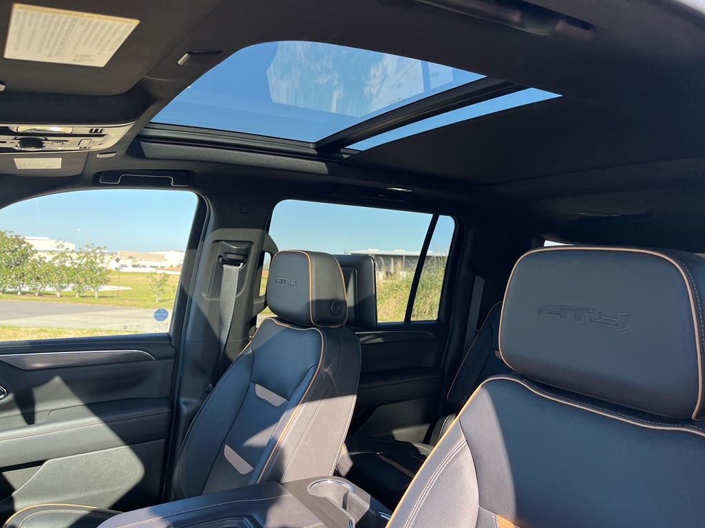 2023 GMC Yukon XL AT4