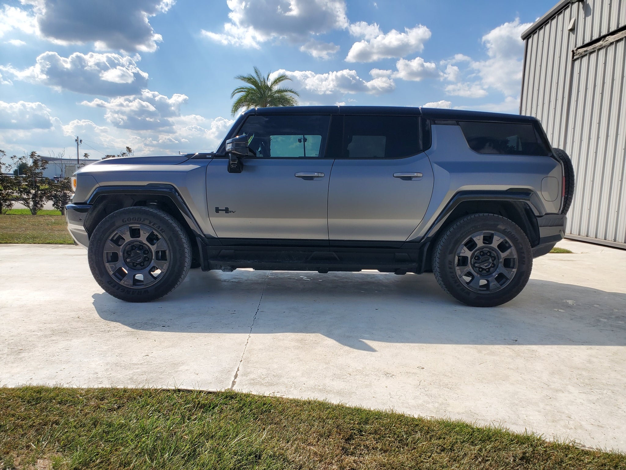 Used 2026 GMC HUMMER EV 3X with VIN 1GKTESDC9TU603707 for sale in Broussard, LA