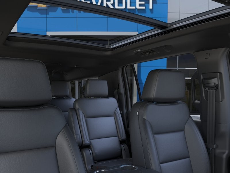 2027 Chevrolet Suburban Z71 - Photo 24