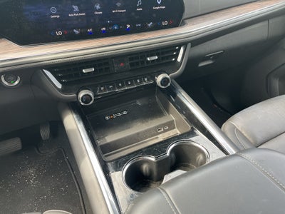 2025 Chevrolet Suburban Z71
