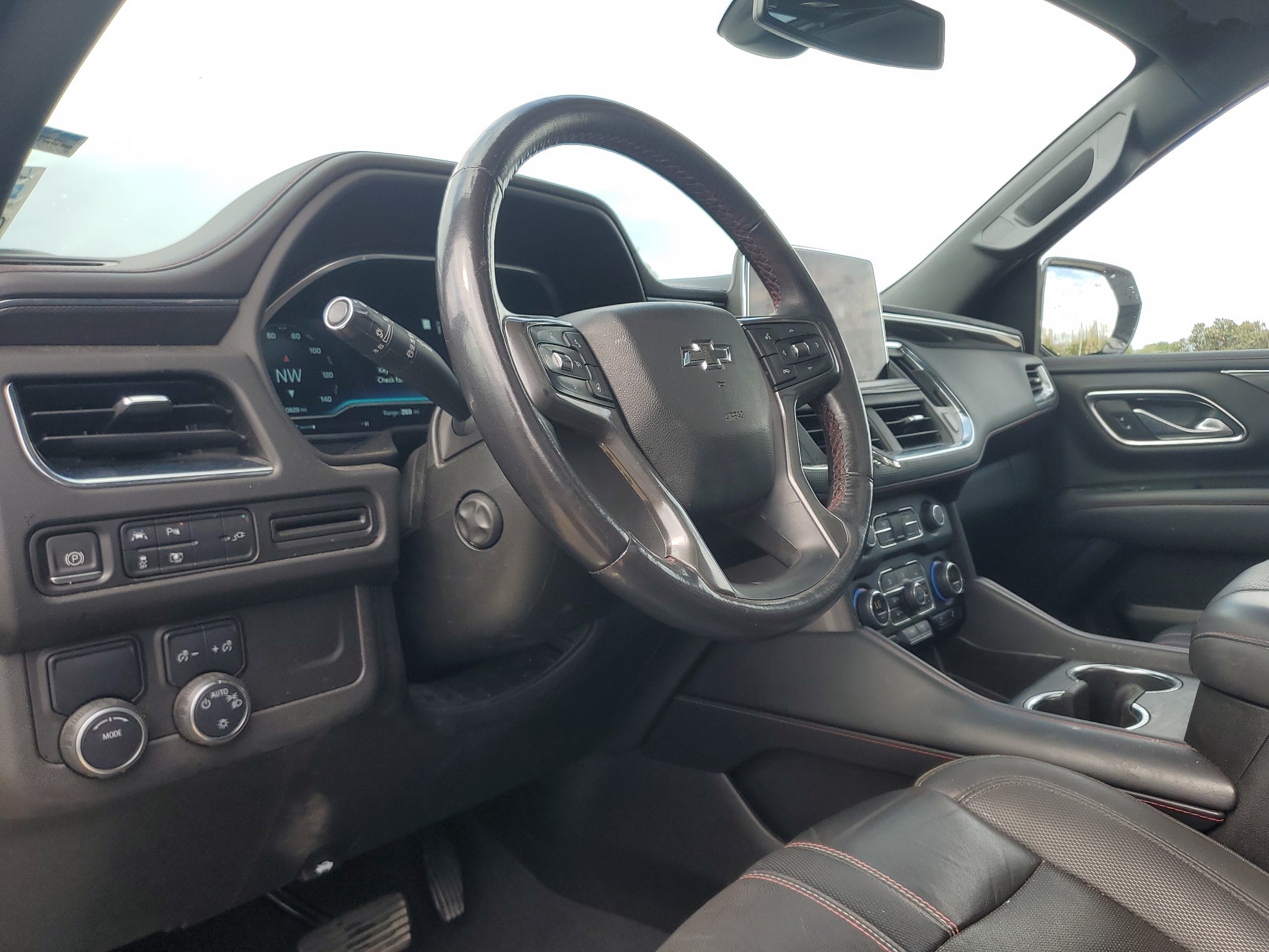 2022 Chevrolet Suburban RST