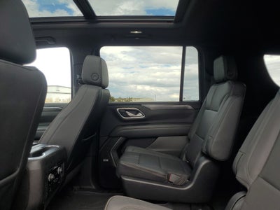 2022 Chevrolet Suburban RST