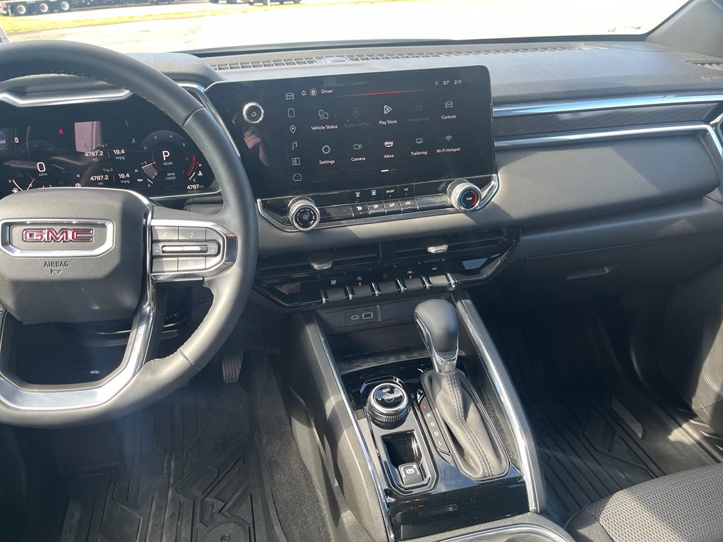 2025 GMC Canyon Elevation