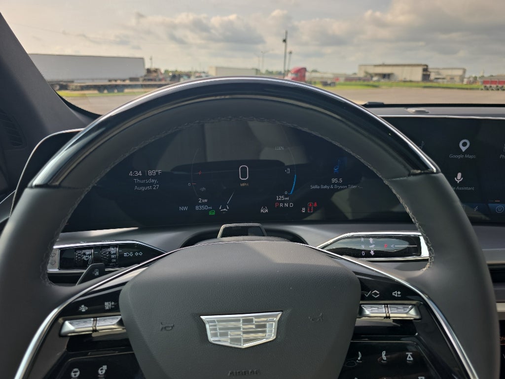 2026 Cadillac VISTIQ Sport
