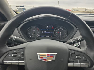 2022 Cadillac XT4 Premium Luxury