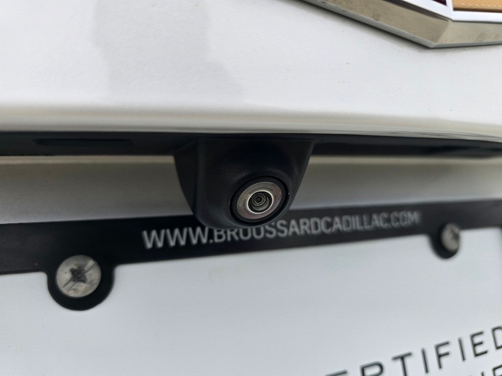 2022 Cadillac XT4 Premium Luxury