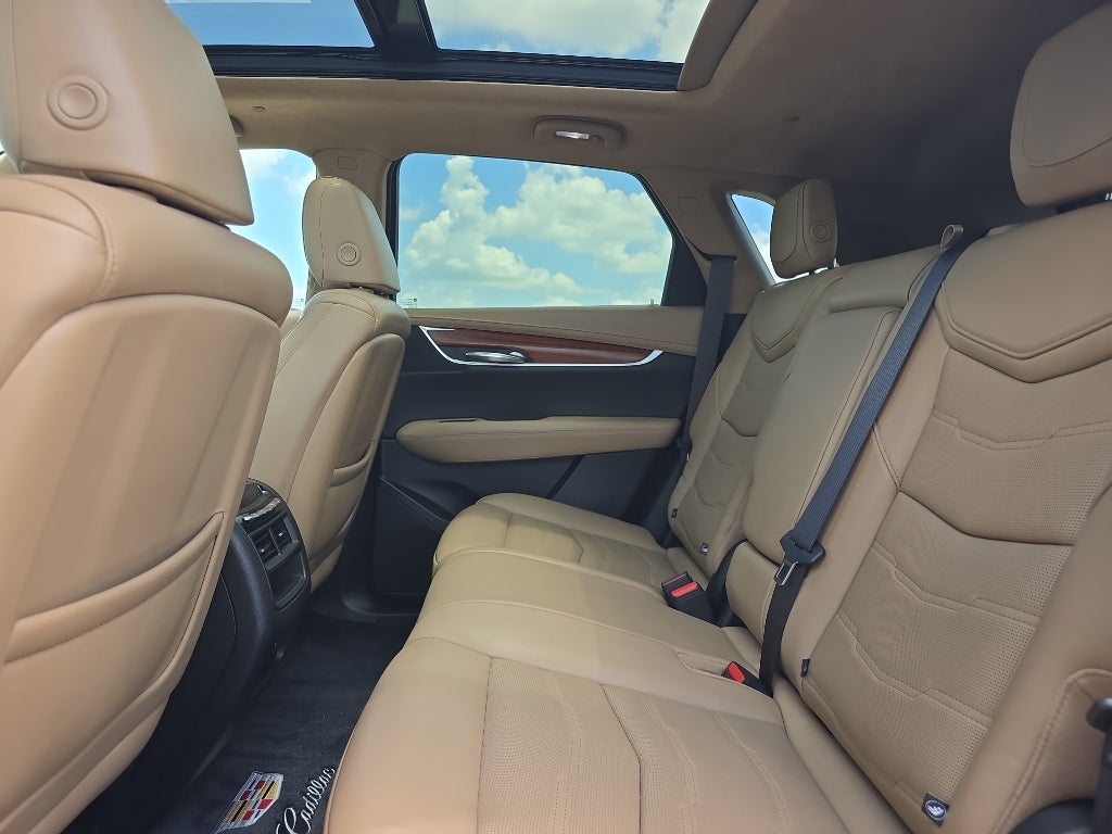 2019 Cadillac XT5 Platinum AWD
