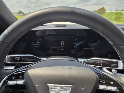 2024 Cadillac LYRIQ Luxury 1