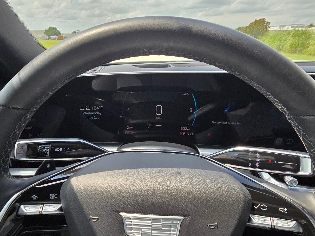 2024 Cadillac LYRIQ Luxury 1