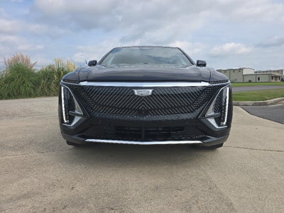2025 Cadillac LYRIQ Luxury 3