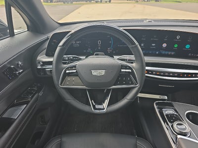 2025 Cadillac LYRIQ Luxury 3