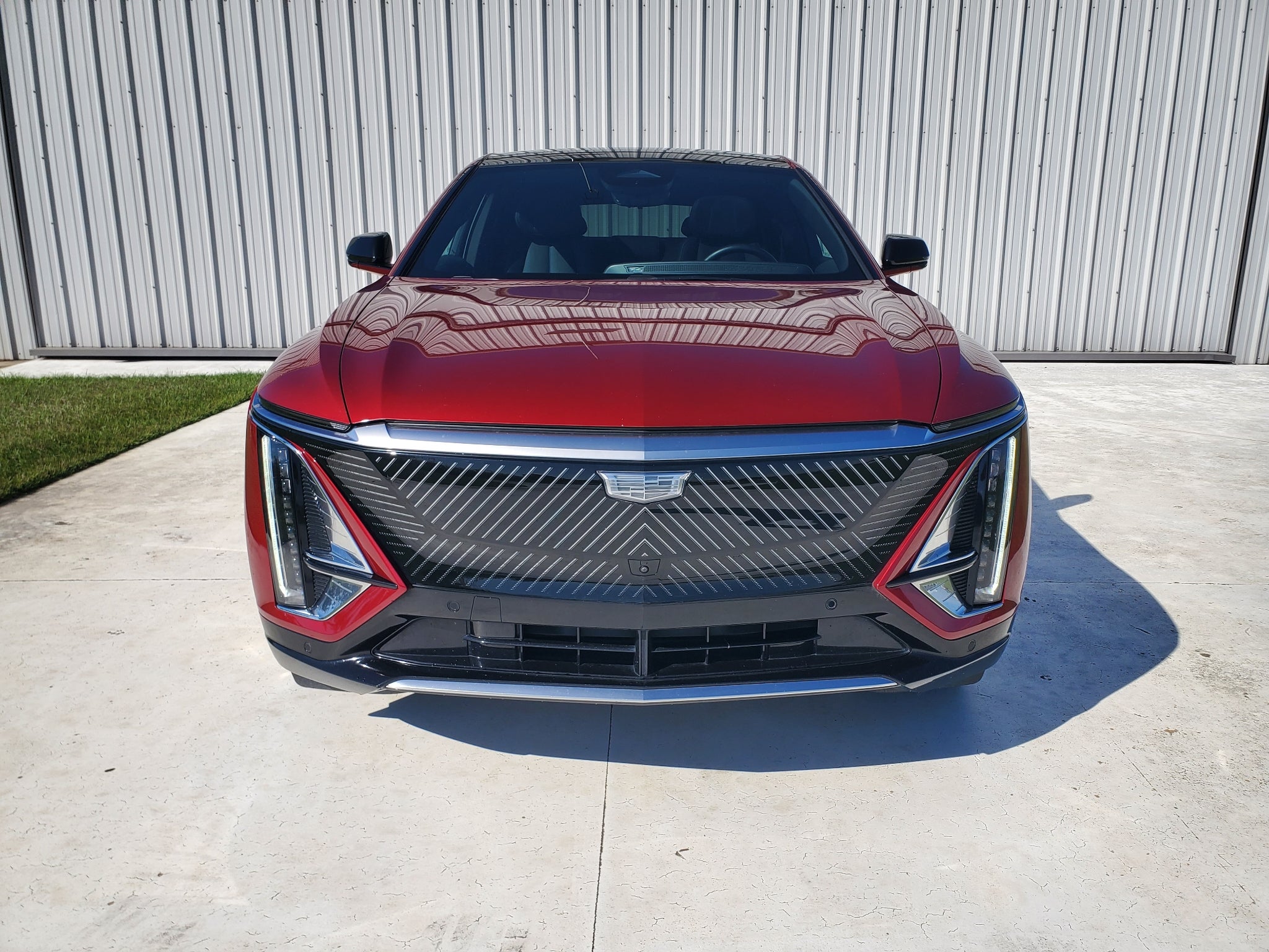 2025 Cadillac LYRIQ Luxury 3