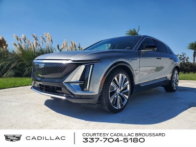 2025 Cadillac LYRIQ Luxury 3