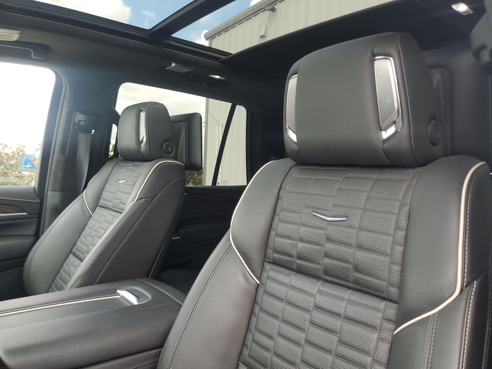 2024 Cadillac Escalade Sport Platinum