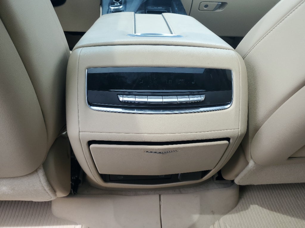 2024 Cadillac Escalade ESV Premium Luxury