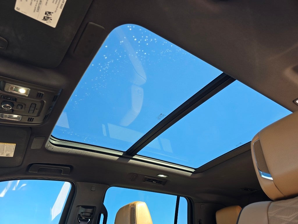 2023 Cadillac Escalade ESV Sport