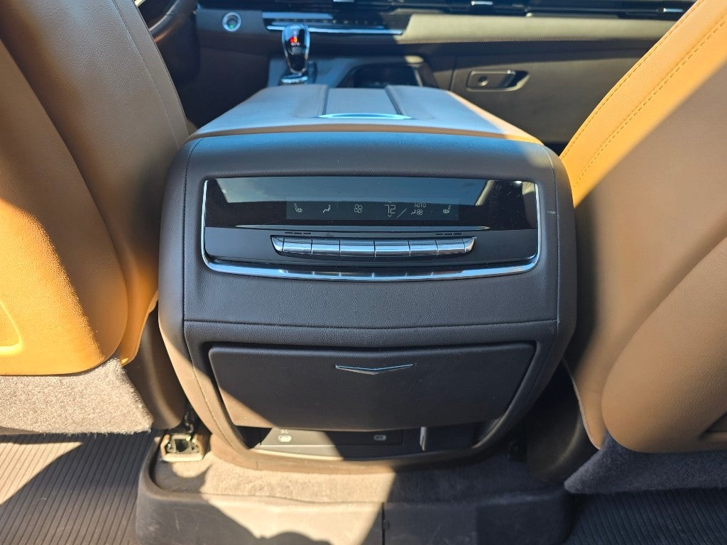 2023 Cadillac Escalade ESV Sport