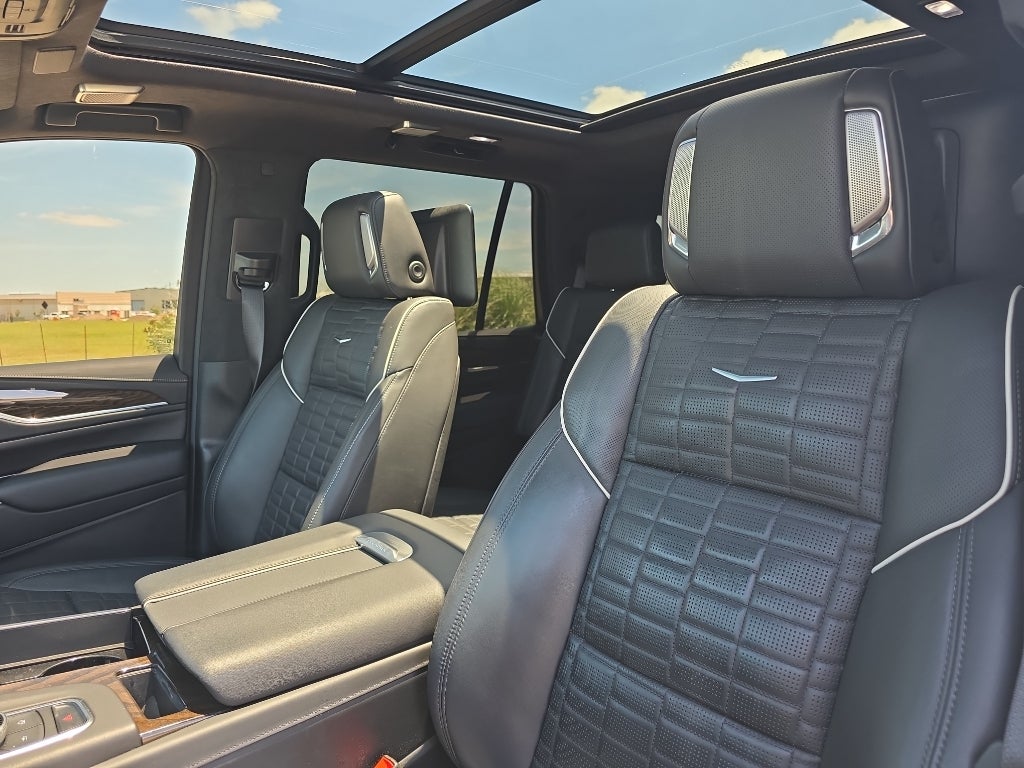 2024 Cadillac Escalade Sport Platinum