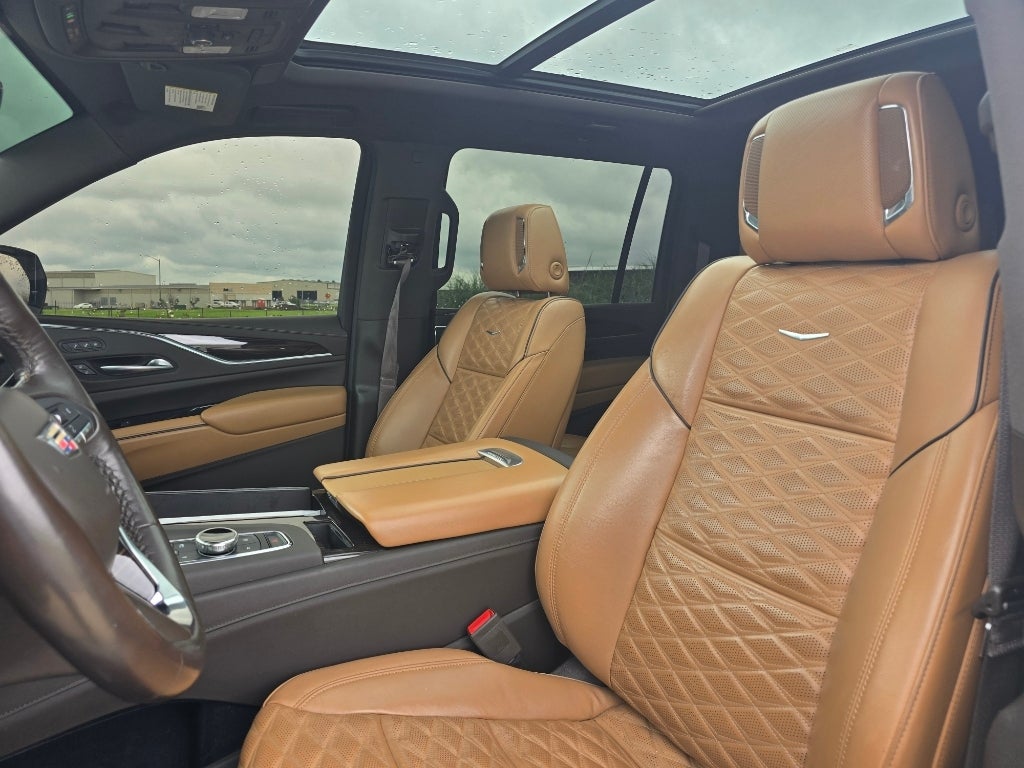 2022 Cadillac Escalade ESV Sport