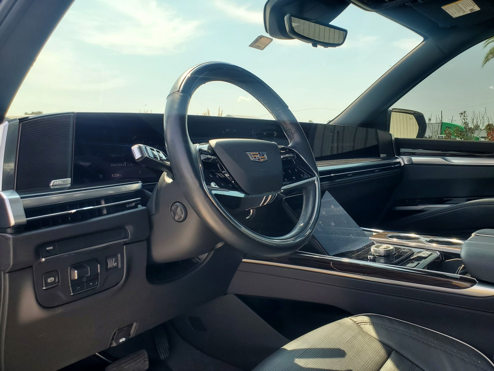 2025 Cadillac Escalade Premium Luxury