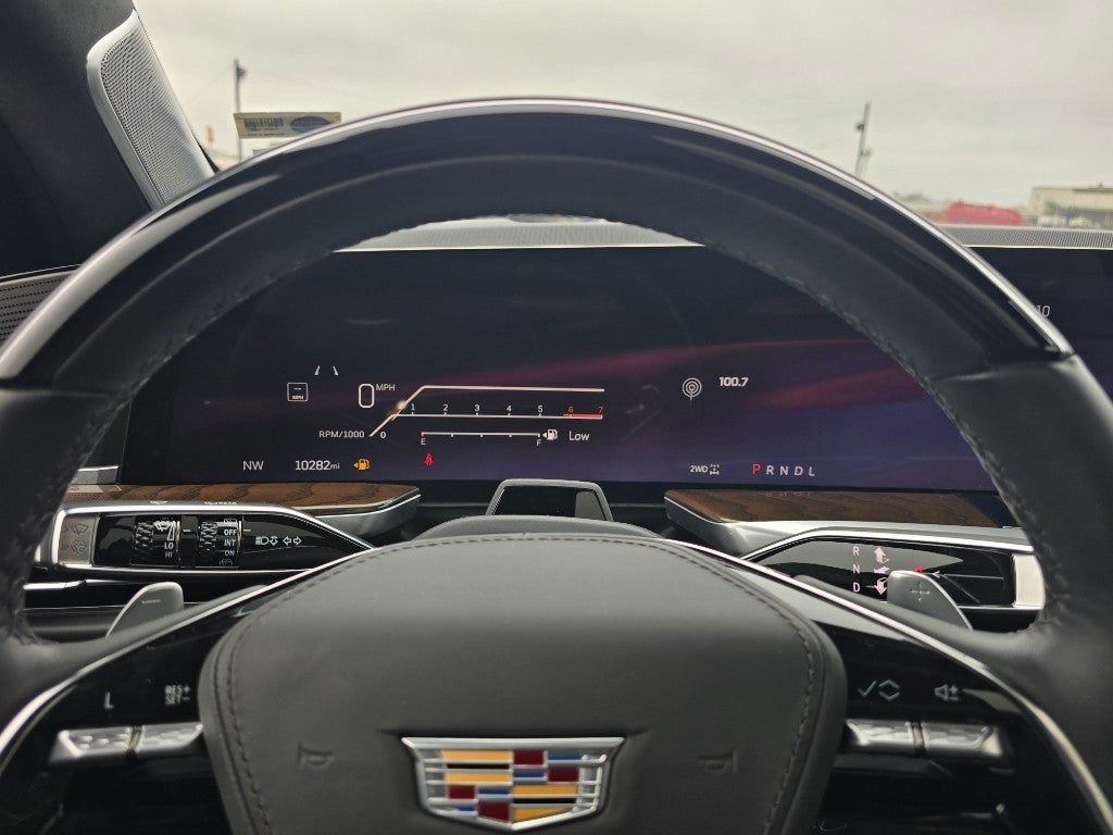 2025 Cadillac Escalade Sport Platinum