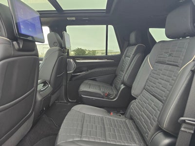 2025 Cadillac Escalade Sport Platinum