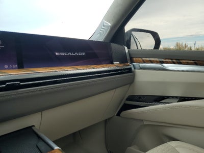 2025 Cadillac Escalade Sport Platinum