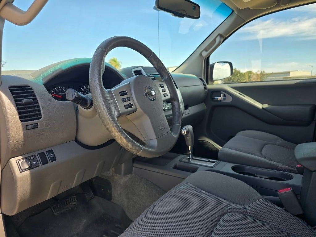 2014 Nissan Frontier SV