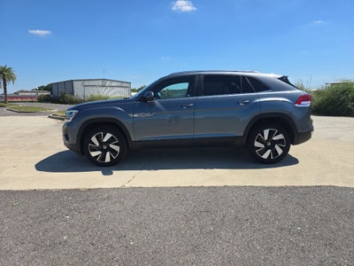 2024 Volkswagen Atlas Cross Sport 2.0T SE w/Technology