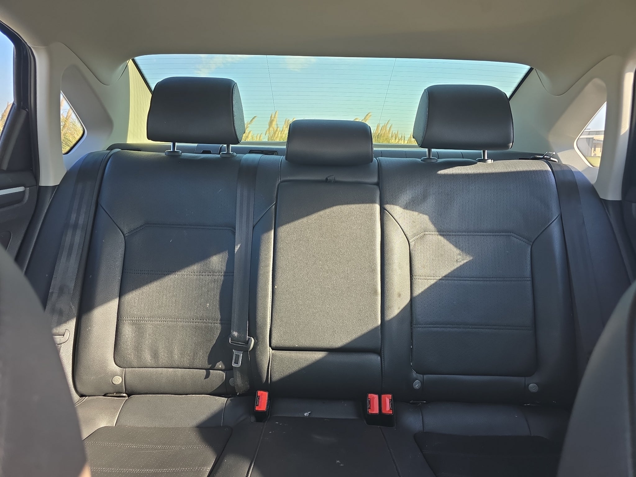 2017 Volkswagen Passat R-Line w/Comfort Pkg