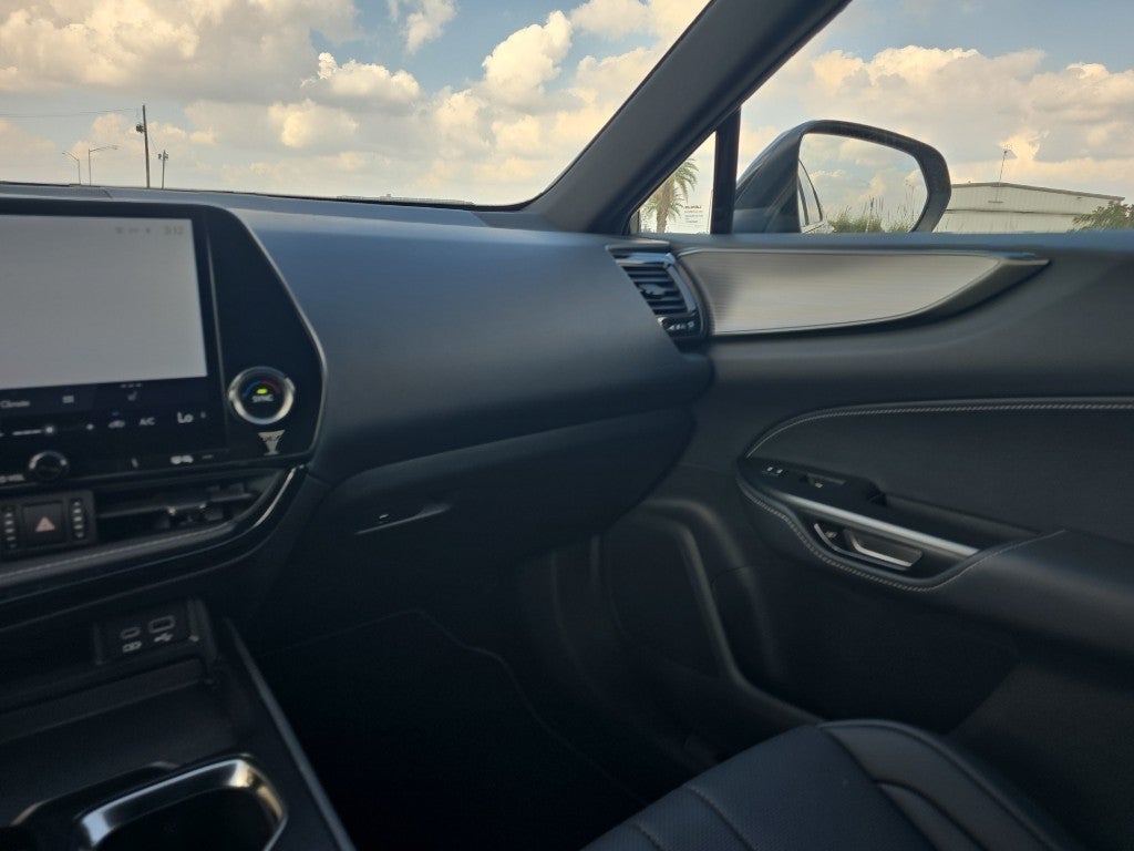 2022 Lexus NX NX 350 F SPORT Handling