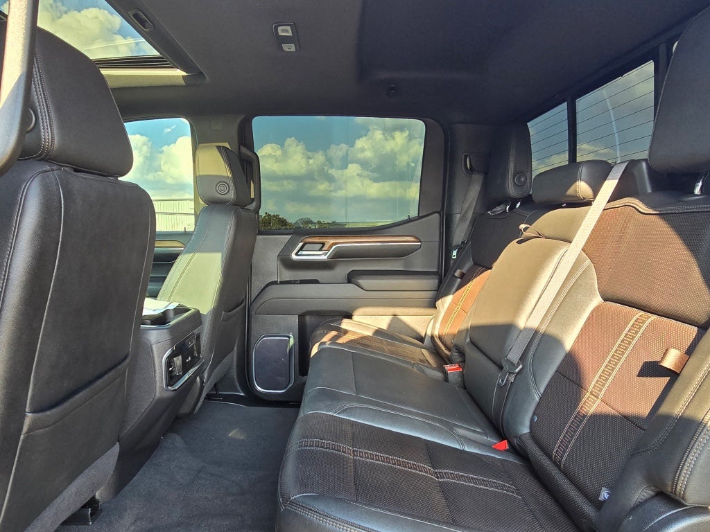 2022 Chevrolet Silverado 1500 High Country