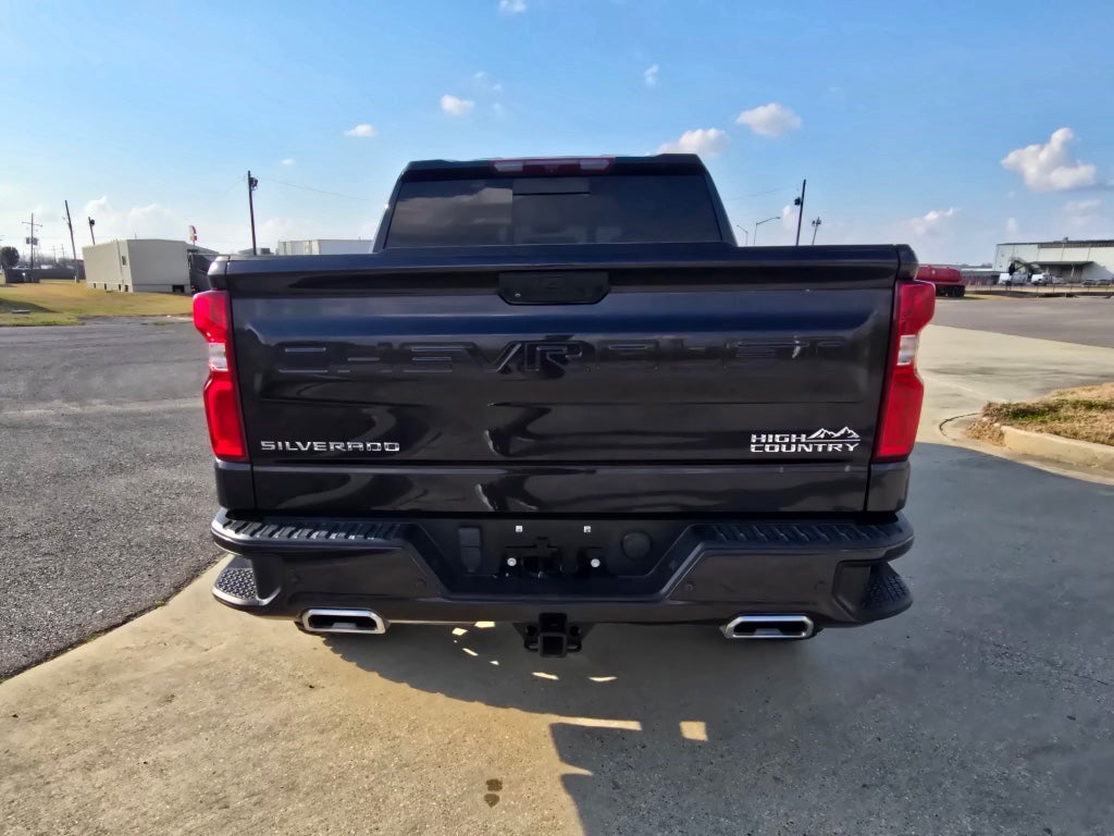2022 Chevrolet Silverado 1500 High Country