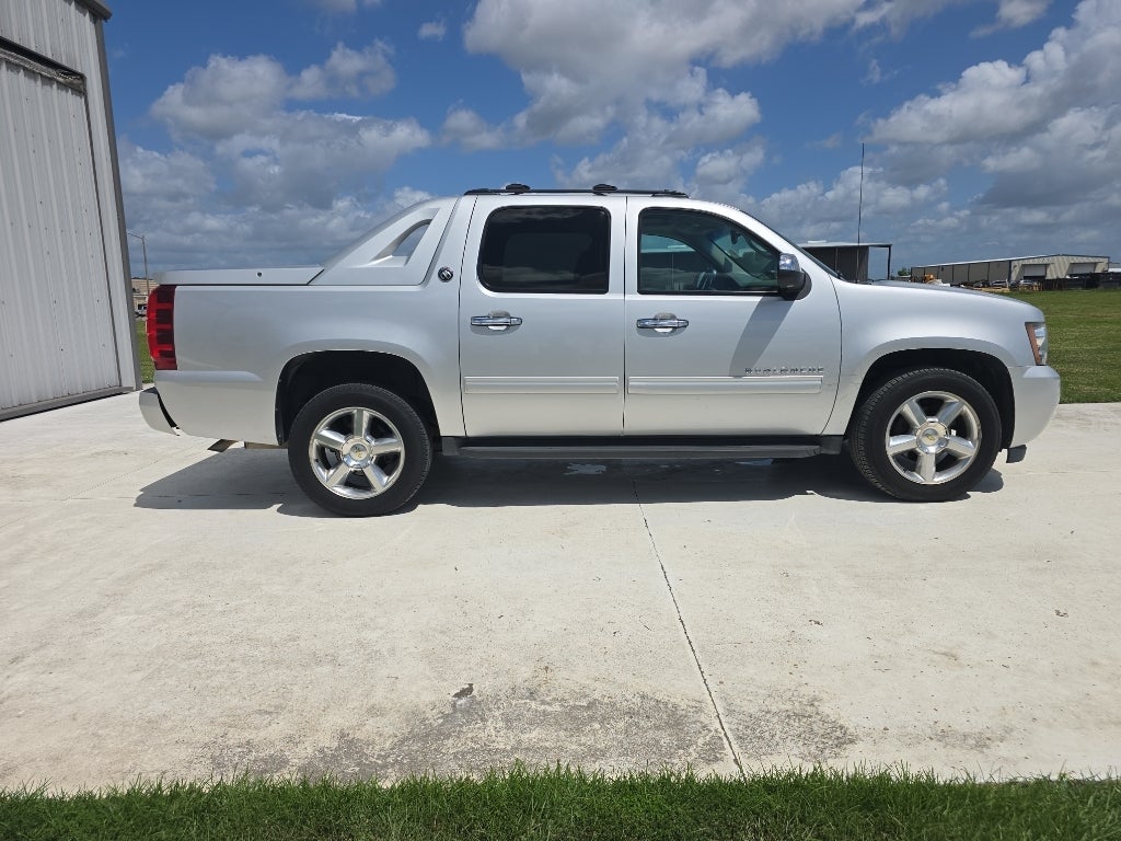 2013 Chevrolet Avalanche LT