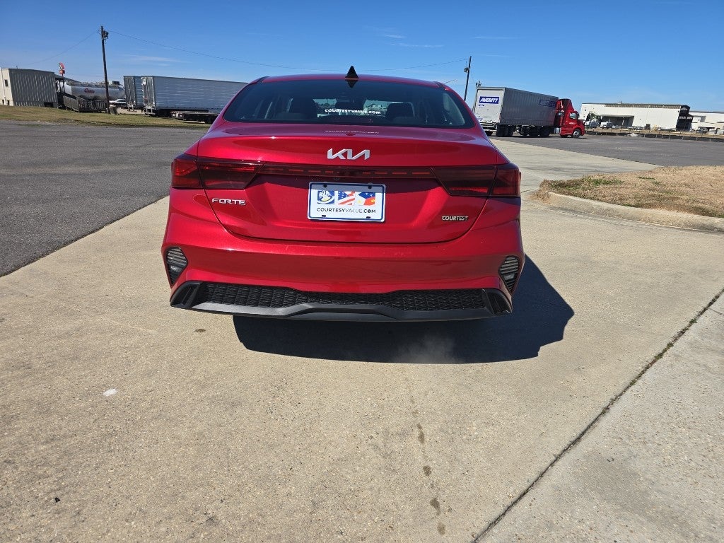 2024 Kia Forte LXS