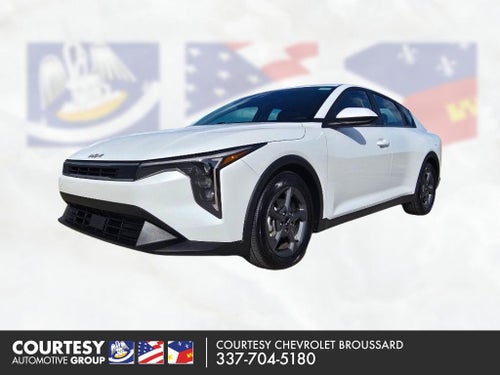 2025 Kia K4 LXS