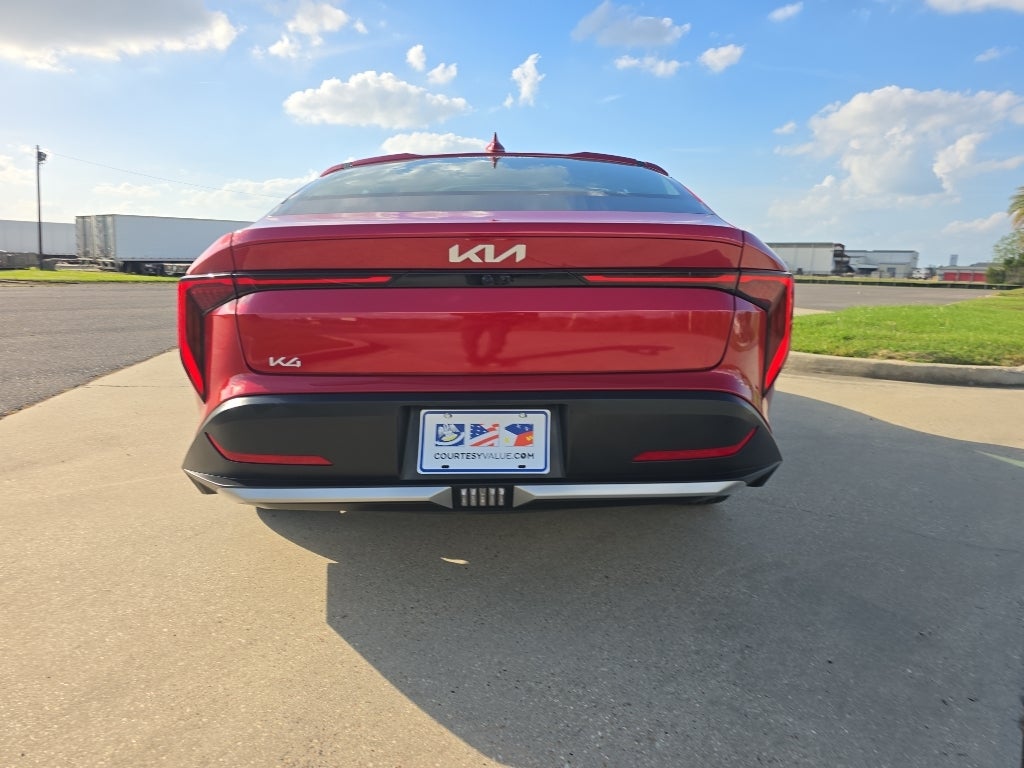 2025 Kia K4 LXS