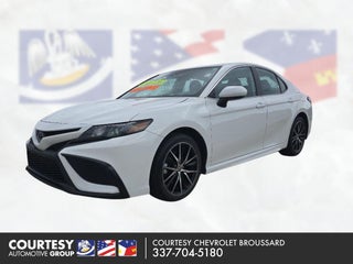 2024 Toyota Camry SE