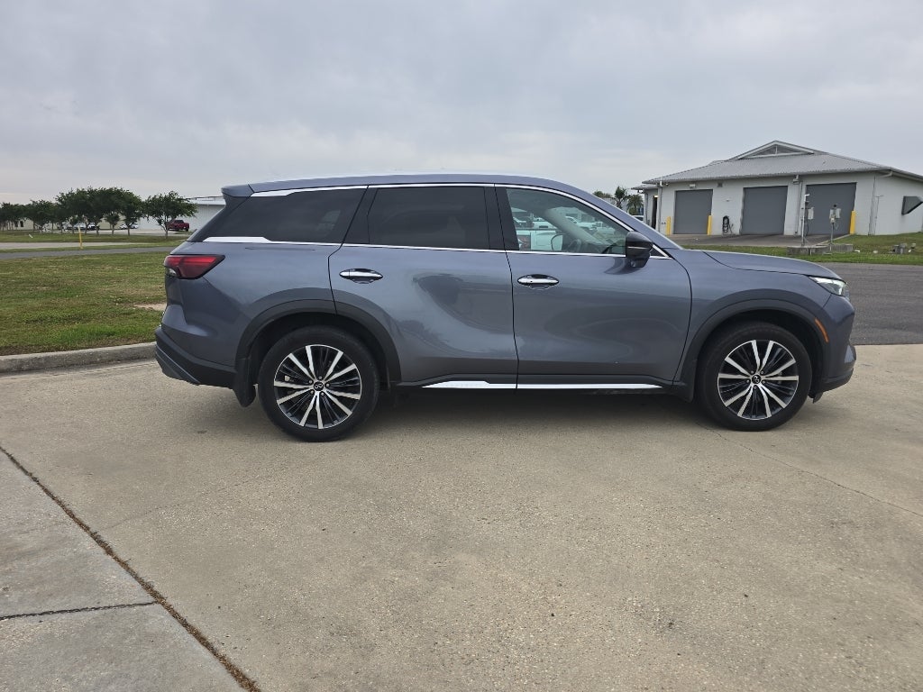 2023 INFINITI QX60 SENSORY