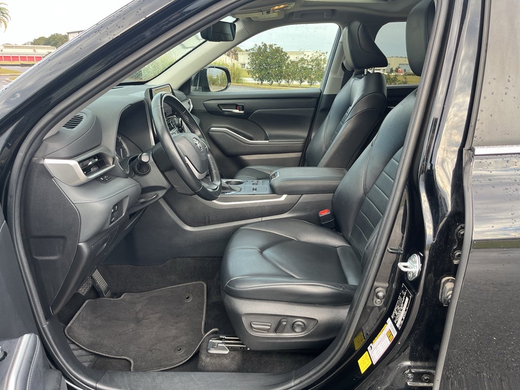 2023 Toyota Highlander L