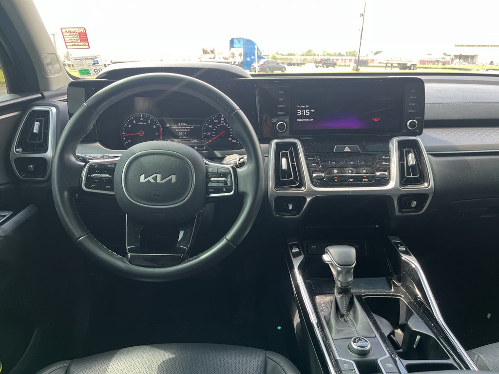 2022 Kia Sorento SX